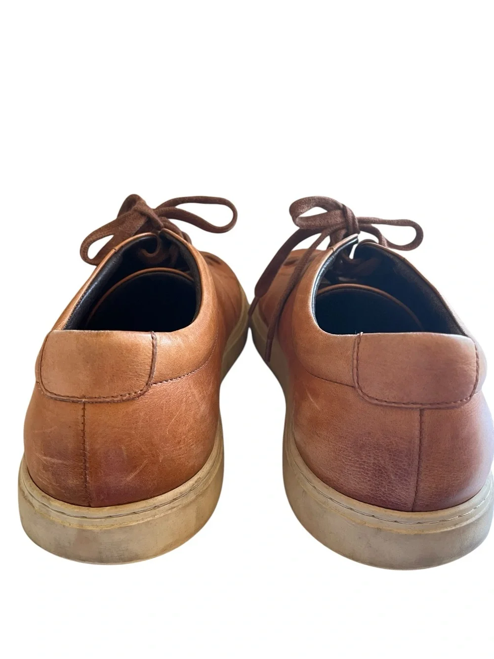 Allen Edmonds low top